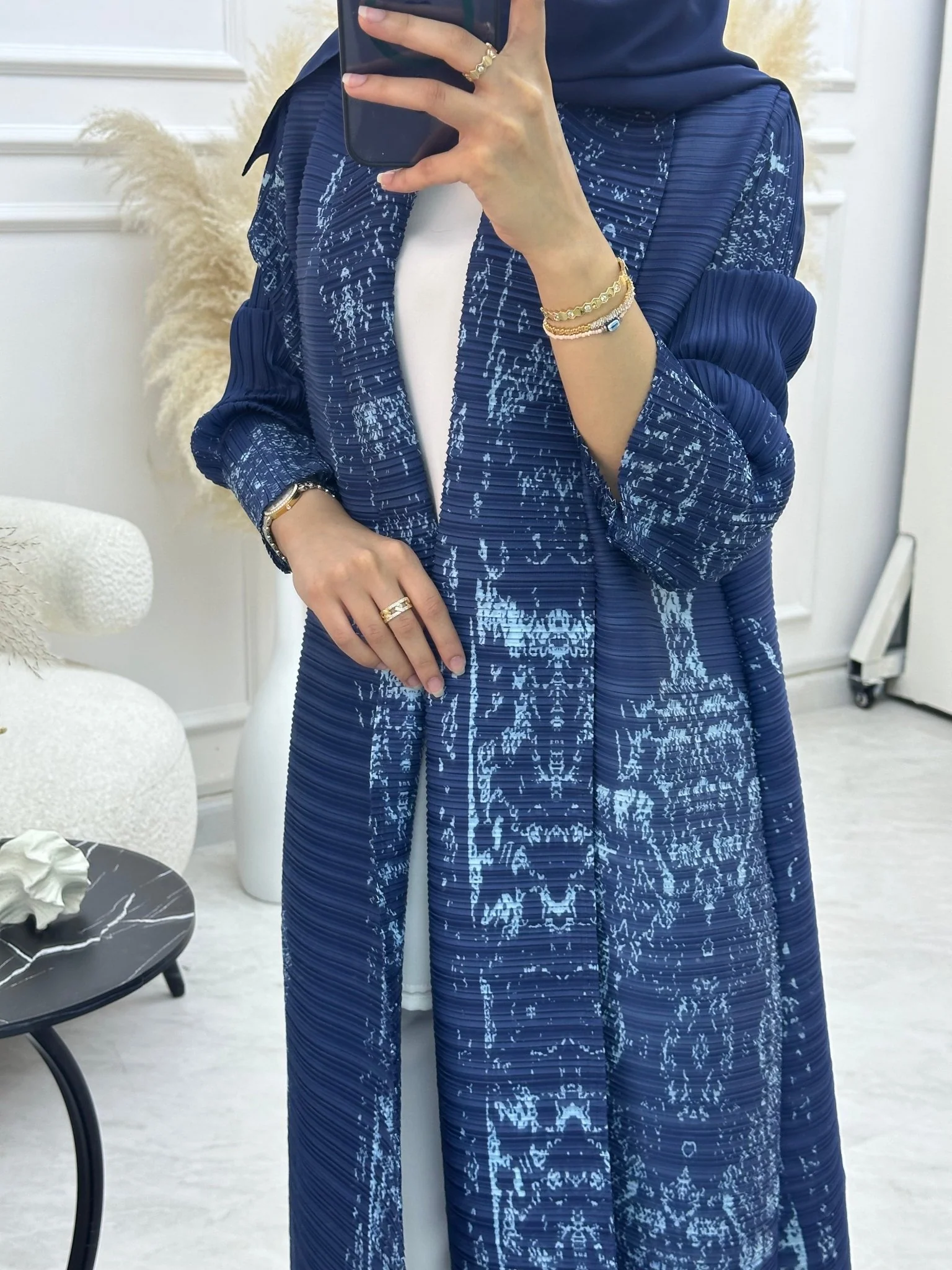 C RTW 01 Navy Blue Pleated Print Abaya - Image 2