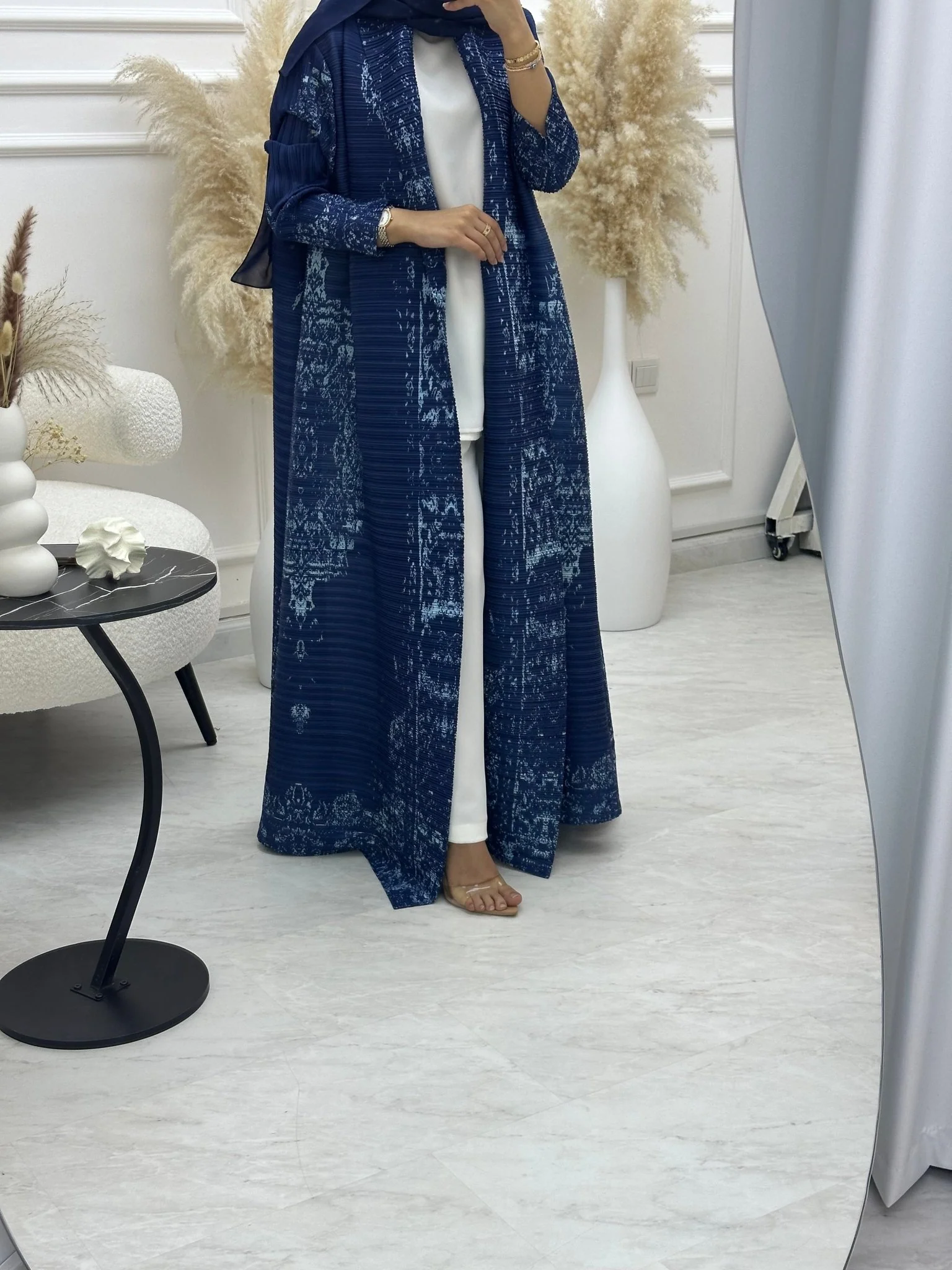 C RTW 01 Navy Blue Pleated Print Abaya - Image 3