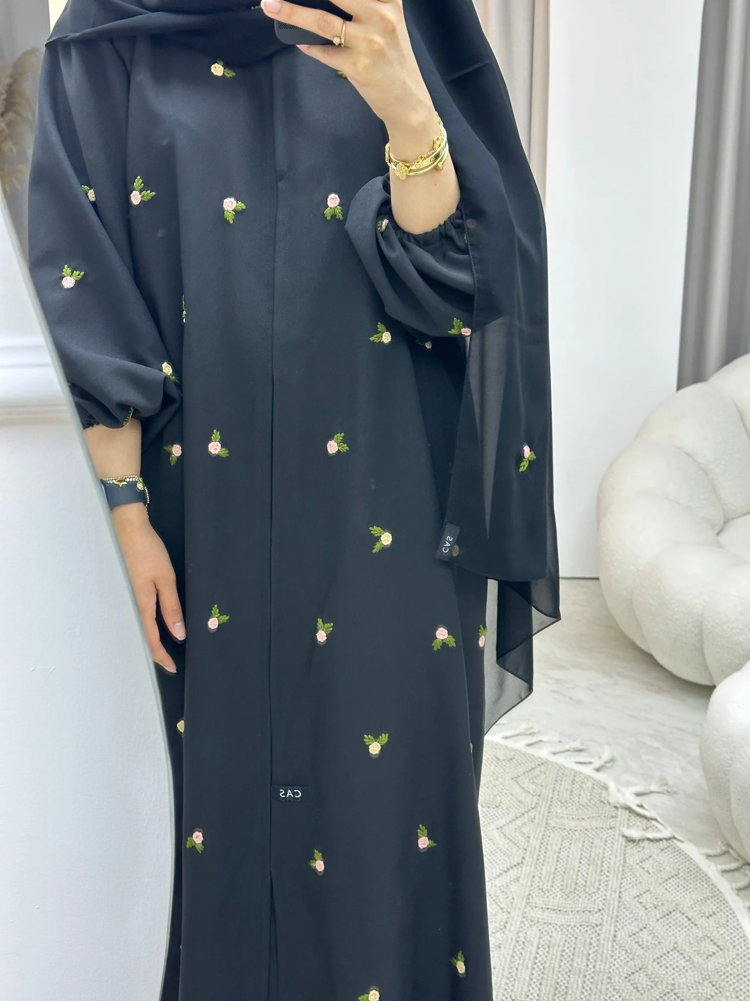 C RTW Peach Pink Rose Abaya - Image 4