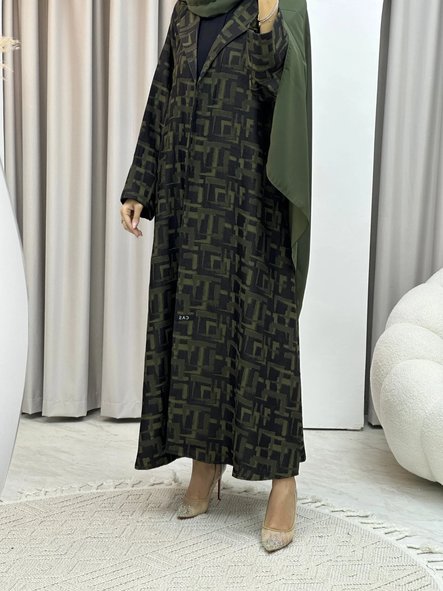 C Square Winter Green Coat Abaya - Image 4