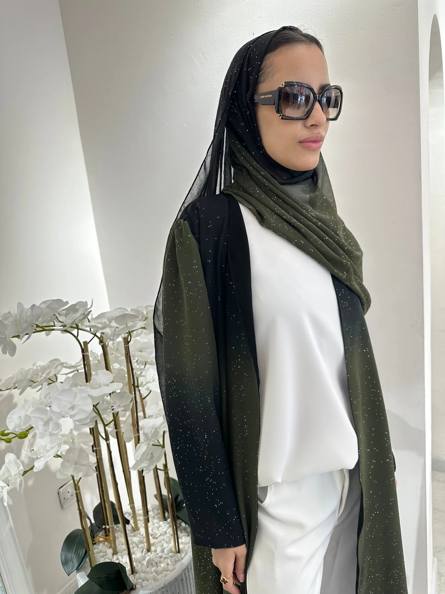 C Summer Green Shimmer Kloosh Abaya - Image 8