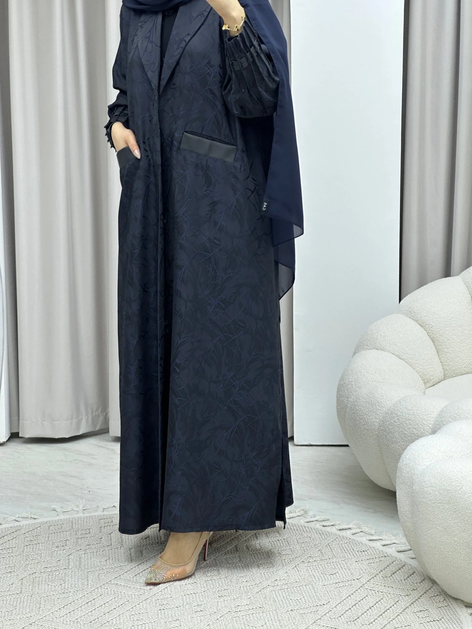 C Swirl Print Navy Blue Coat Abaya - Image 4