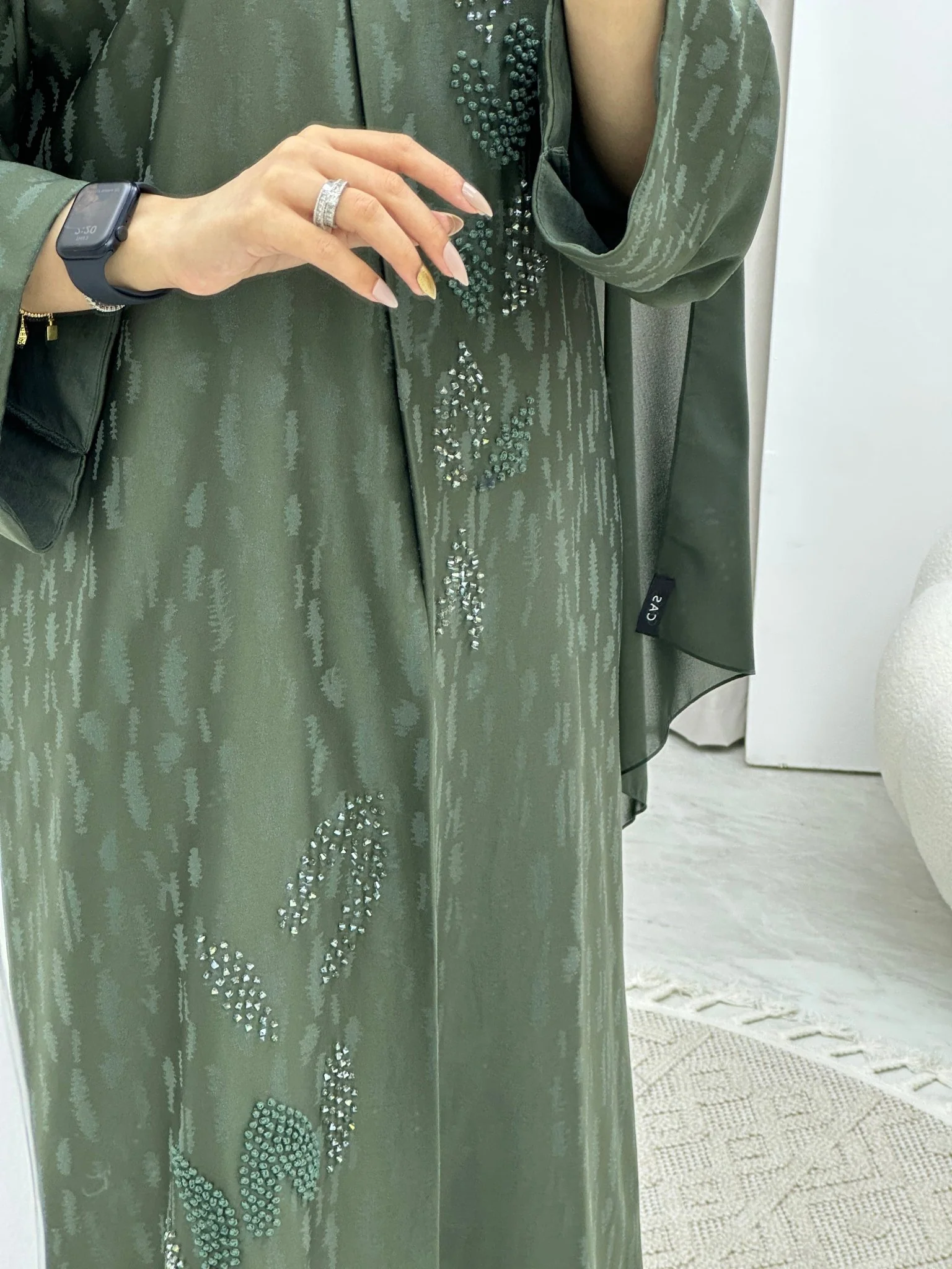 C Turkish Cupro Evening Green Abaya - Image 9