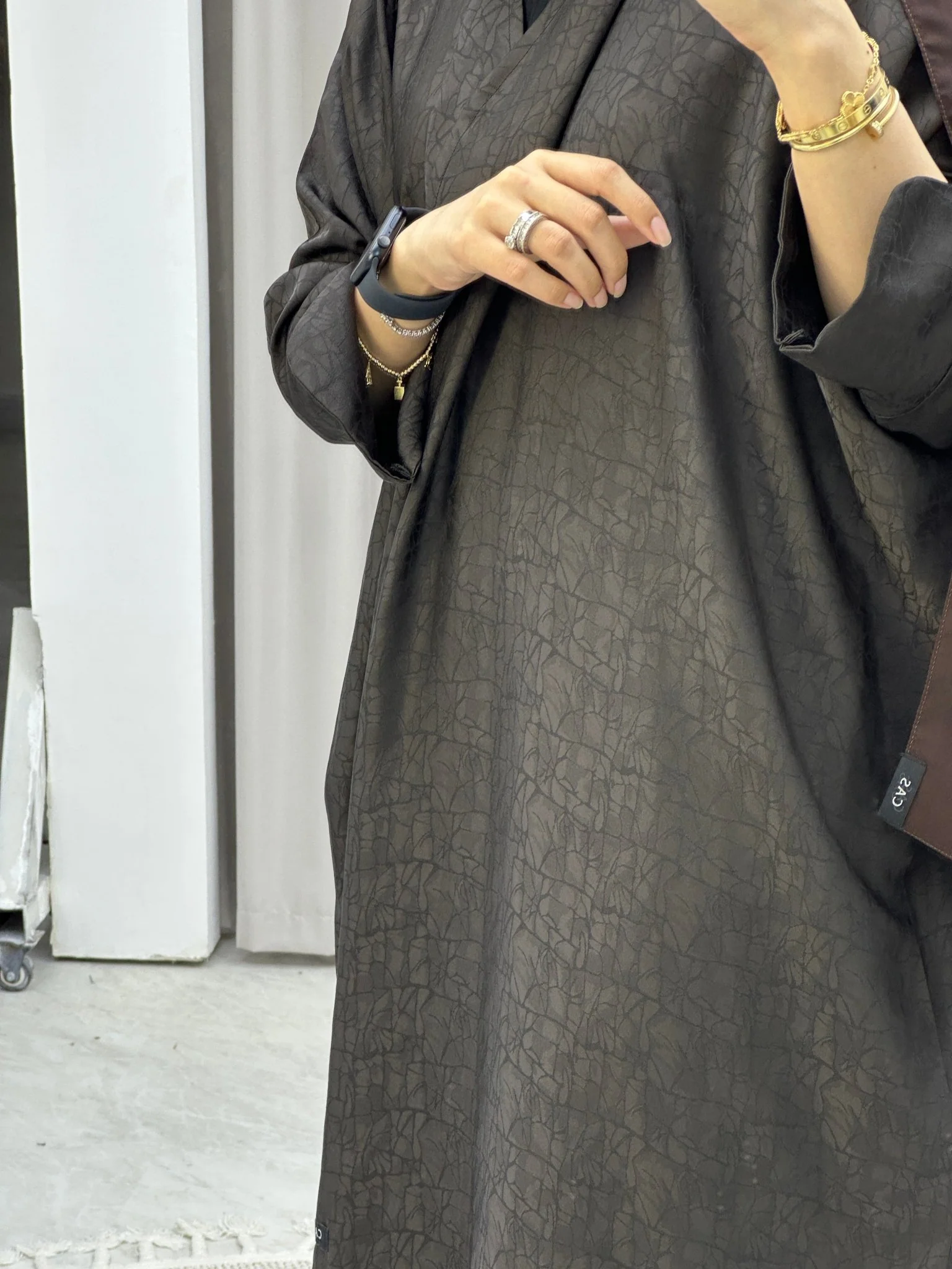 C Web Brown Bisht Abaya - Image 2