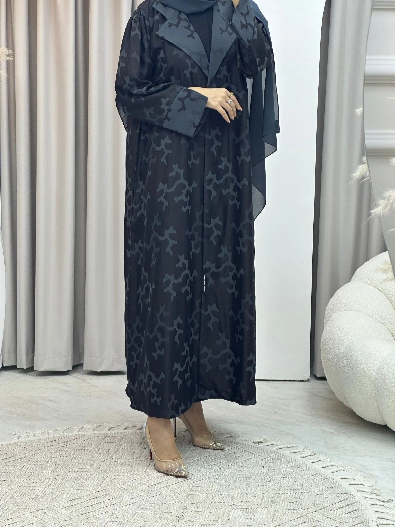 C Web Winter Grey Coat Abaya - Image 8